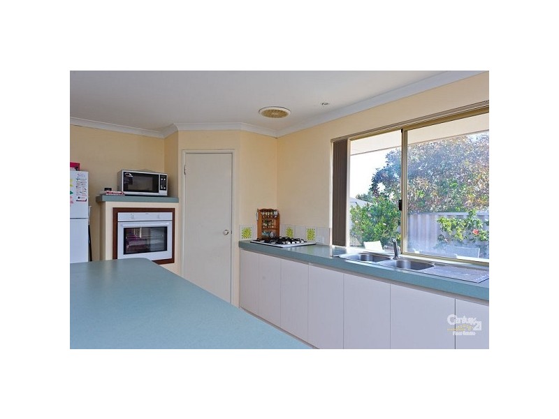 1 Ceduna Way, Quinns Rocks WA 6030