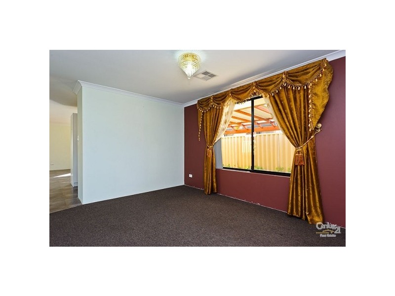 6 Belfast Crescent, Ridgewood WA 6030