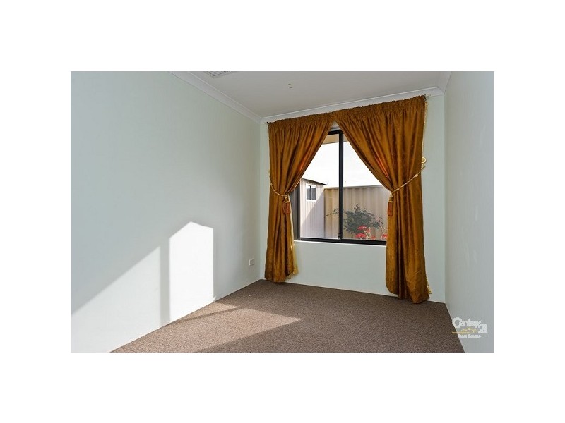 6 Belfast Crescent, Ridgewood WA 6030