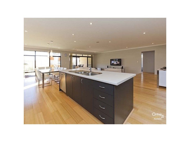 22 Kilmaine Road, Ridgewood WA 6030