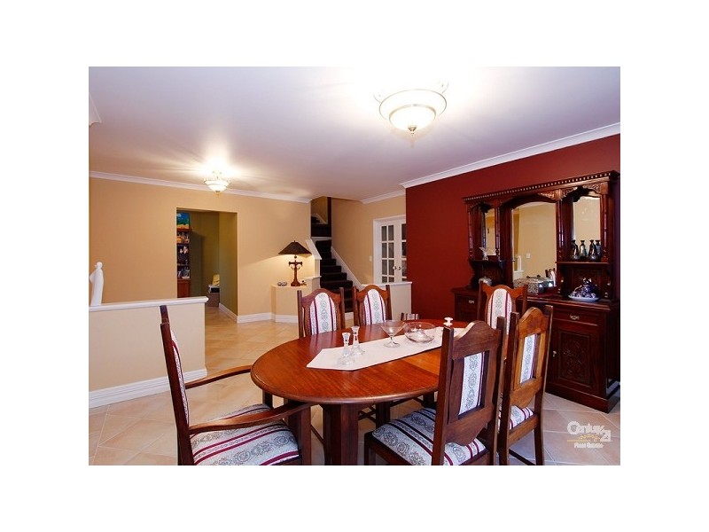 10 Manhattan Avenue, Iluka WA 6028