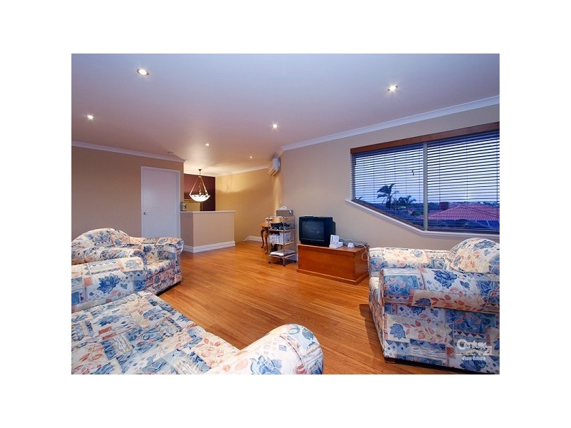 10 Manhattan Avenue, Iluka WA 6028