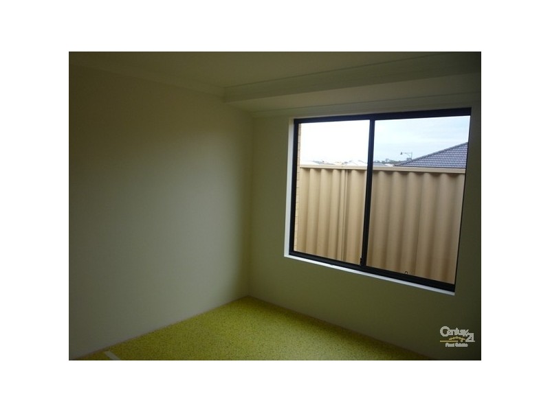 30 Broadford Green, Butler WA 6036