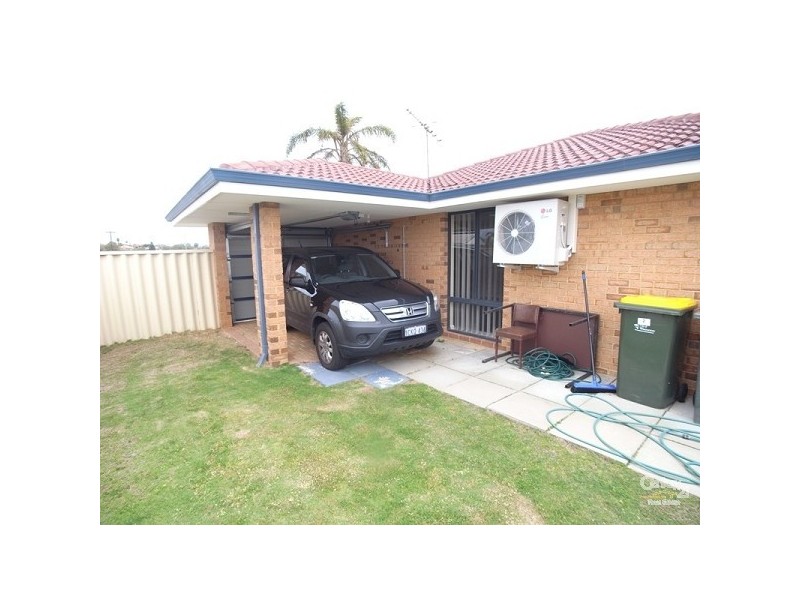 2 Rule Close, Merriwa WA 6030