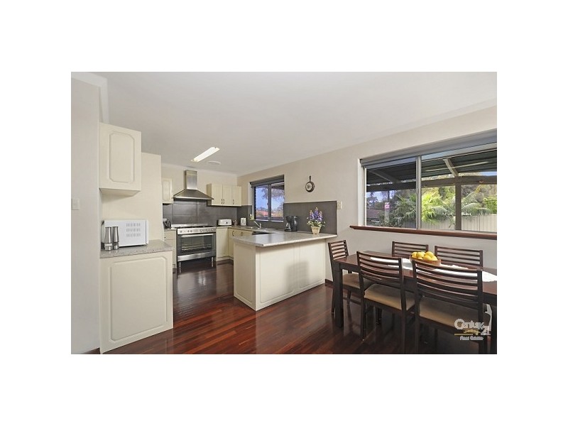 23 Oleander Way, Kallaroo WA 6025