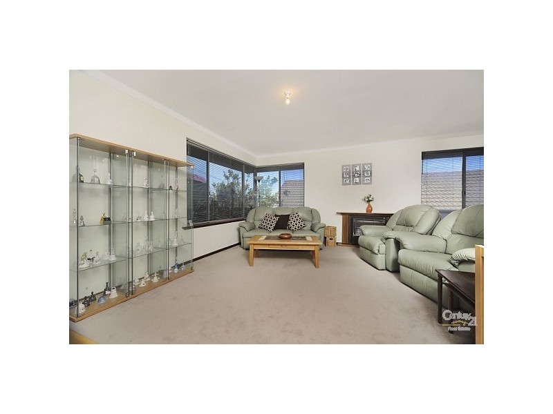23 Oleander Way, Kallaroo WA 6025