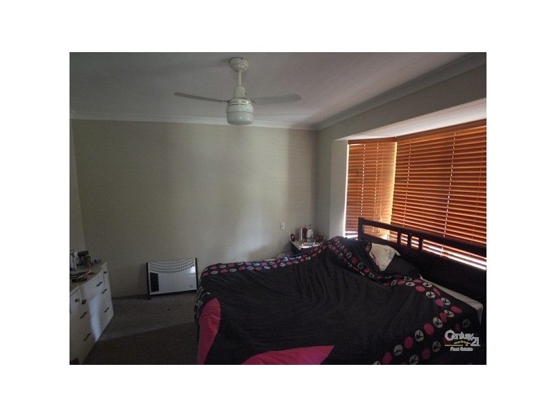 229 Birdwood Drive, Woodridge WA 6041