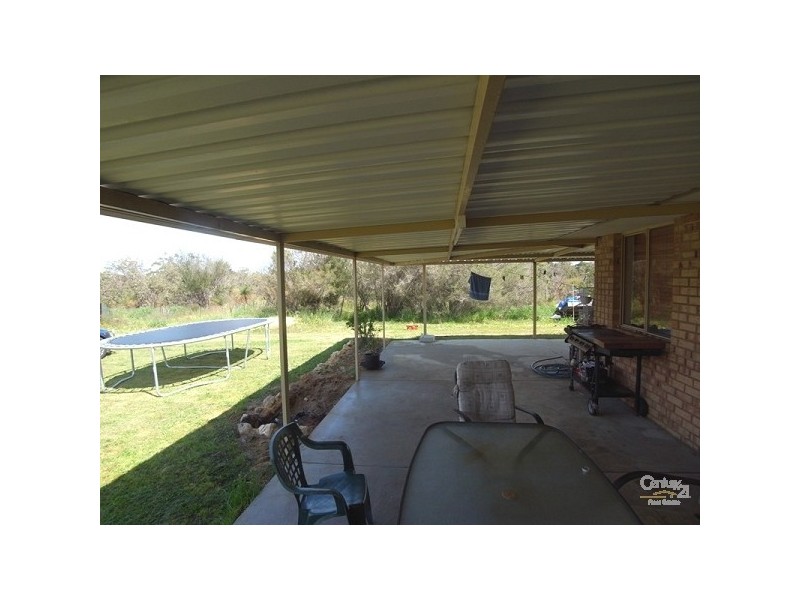 229 Birdwood Drive, Woodridge WA 6041