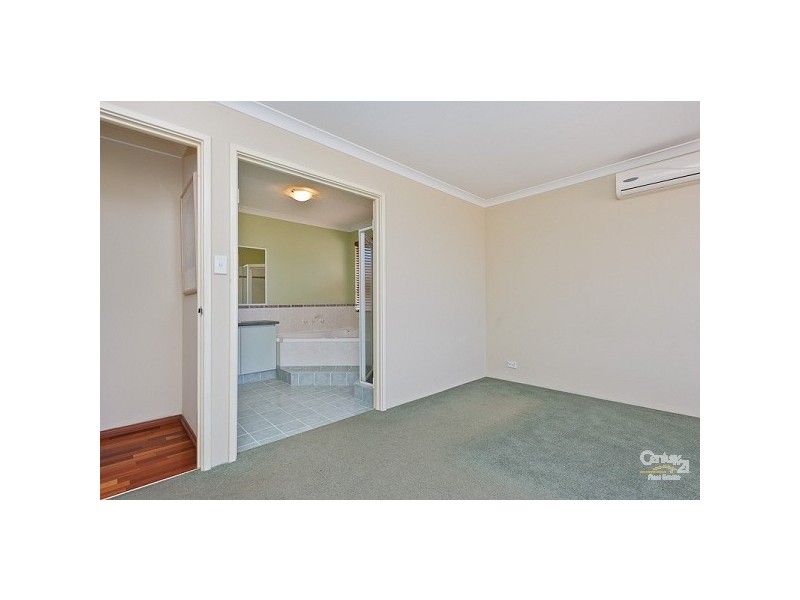 22 Bantry Bend, Mindarie WA 6030