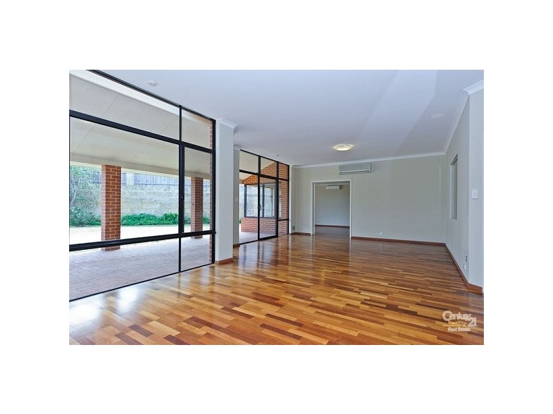 22 Bantry Bend, Mindarie WA 6030