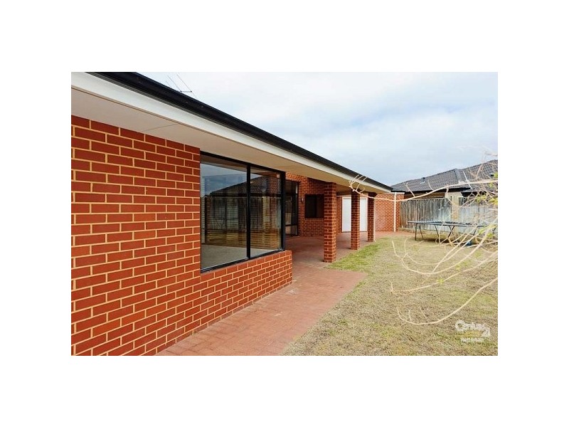 22 Bantry Bend, Mindarie WA 6030