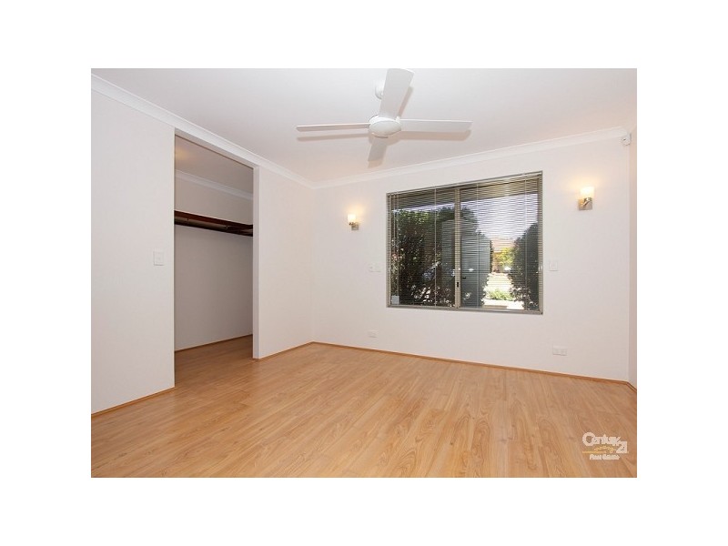 6 Kalix Elbow, Merriwa WA 6030