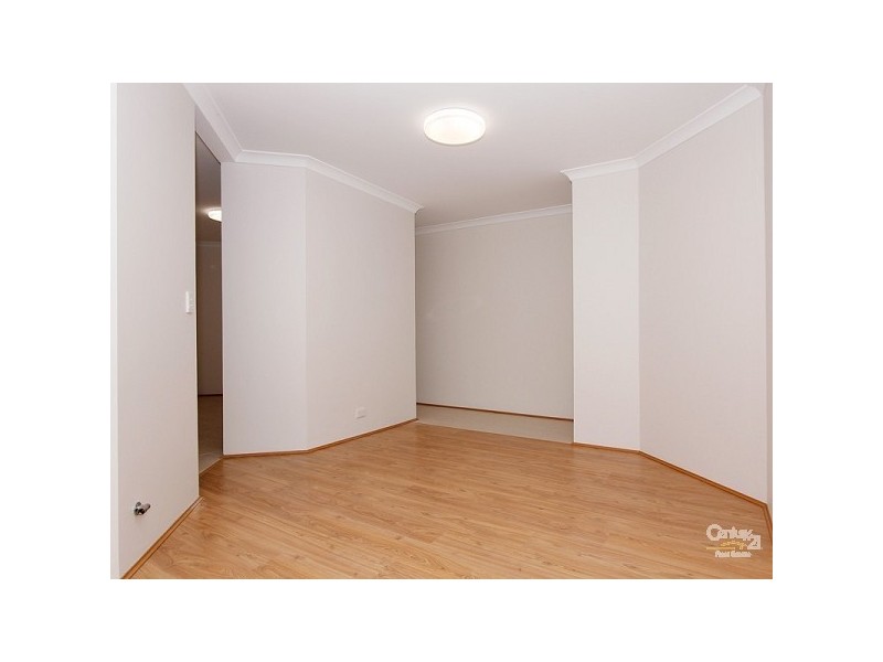 6 Kalix Elbow, Merriwa WA 6030