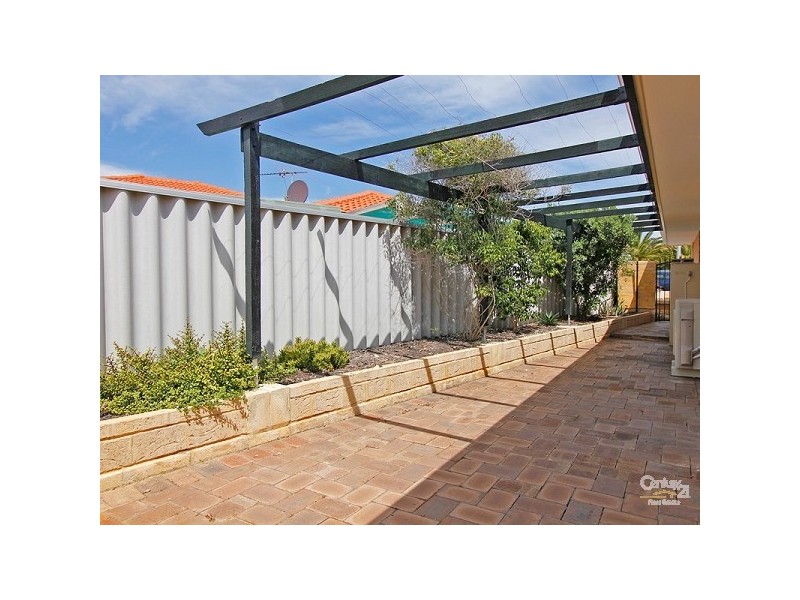 6 Kalix Elbow, Merriwa WA 6030