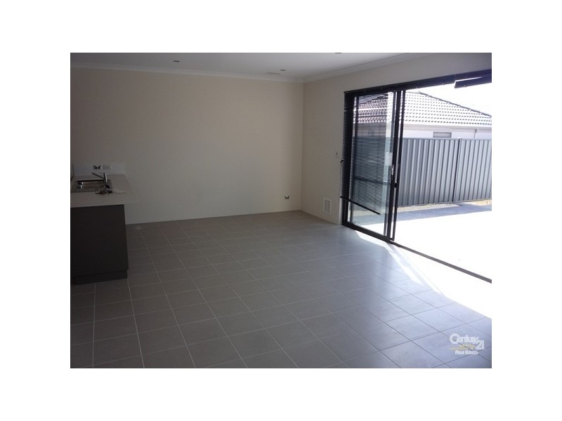 79 Grandis Boulevard, Banksia Grove WA 6031