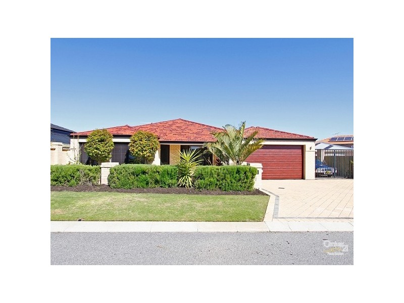 8 Maltara Loop, Quinns Rocks WA 6030
