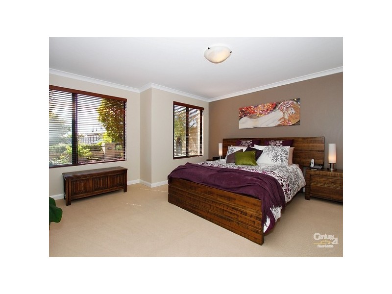 8 Maltara Loop, Quinns Rocks WA 6030