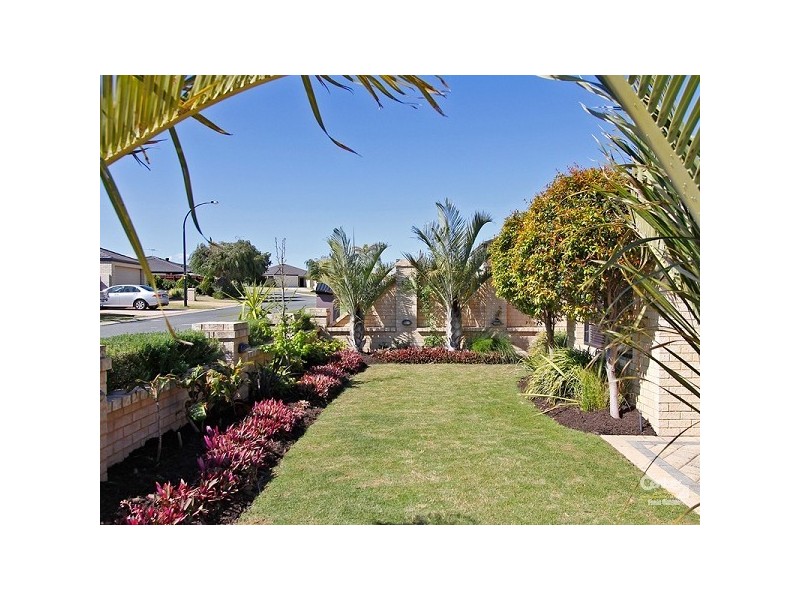 8 Maltara Loop, Quinns Rocks WA 6030