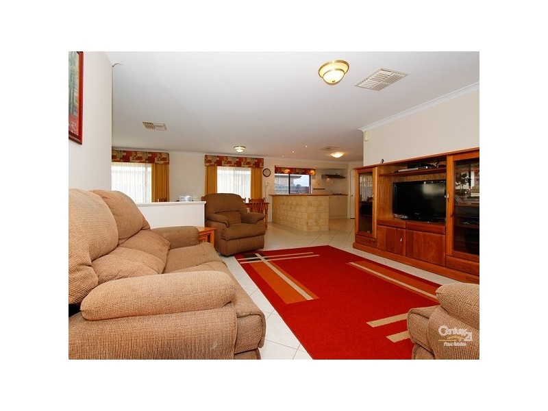 33 Durrington Glade, Clarkson WA 6030