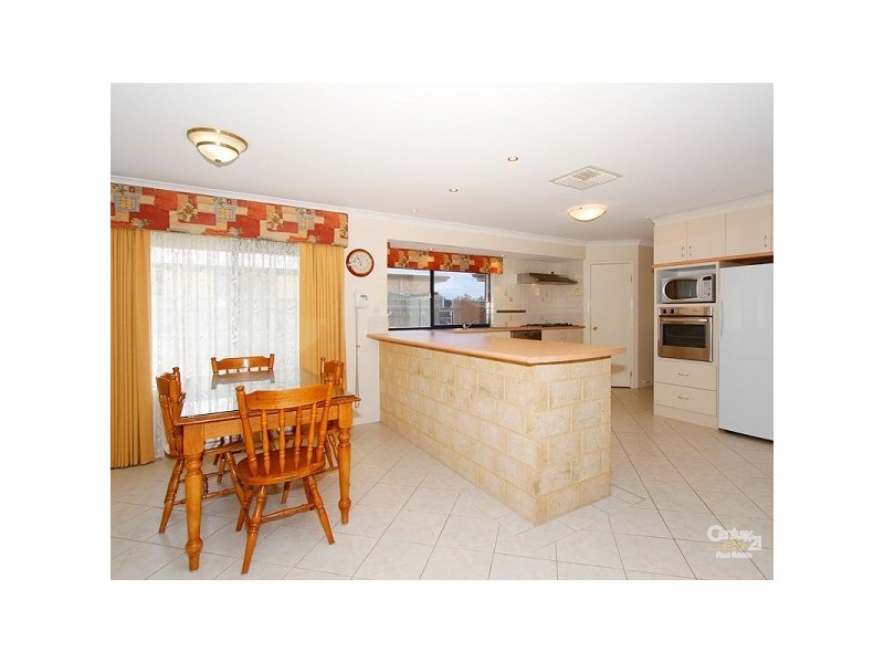 33 Durrington Glade, Clarkson WA 6030