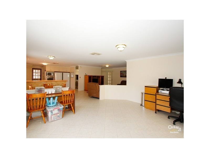 33 Durrington Glade, Clarkson WA 6030