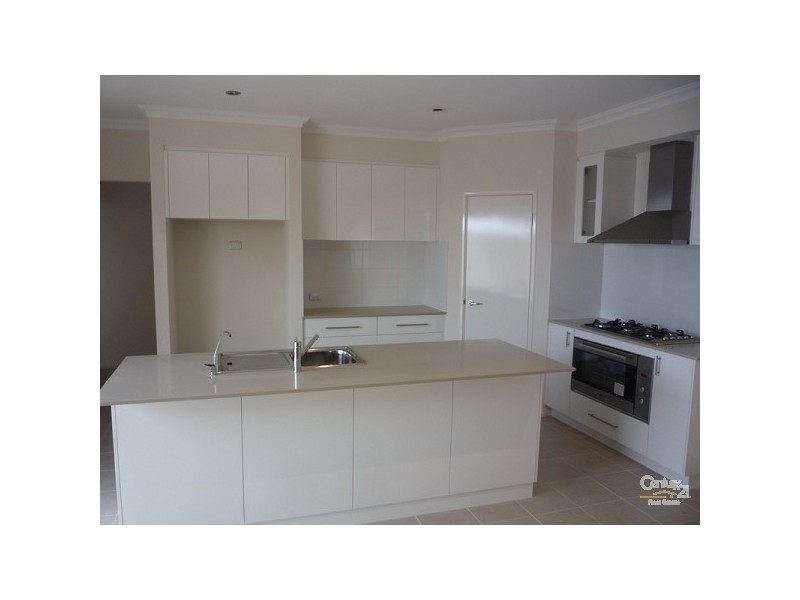 16 Bluewater Drive, Alkimos WA 6038