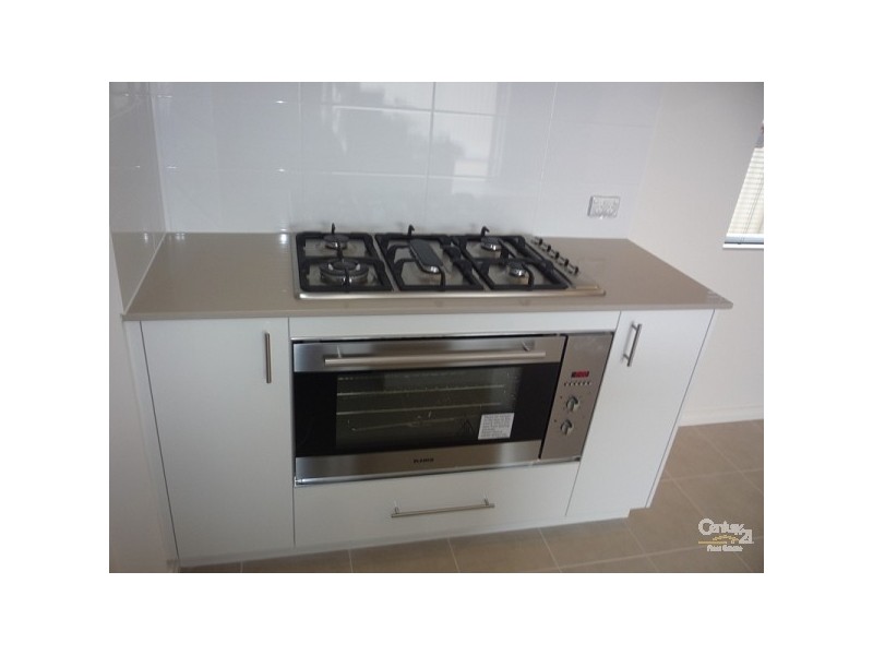 16 Bluewater Drive, Alkimos WA 6038