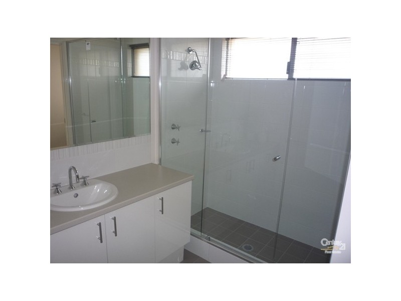 16 Bluewater Drive, Alkimos WA 6038