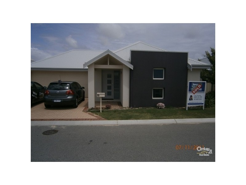 8 Tambelyn Street, Clarkson WA 6030