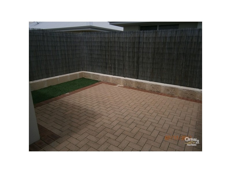 8 Tambelyn Street, Clarkson WA 6030