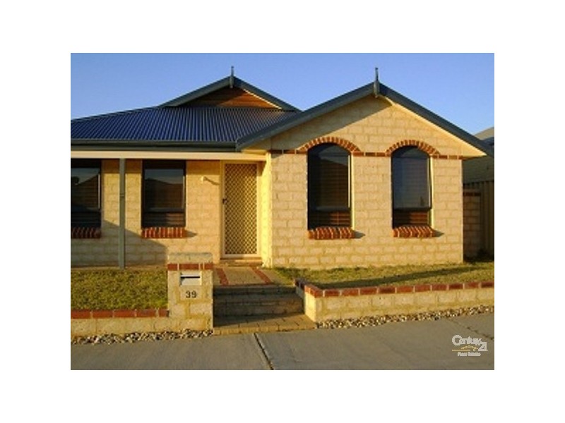39 Bramshott Approach, Butler WA 6036
