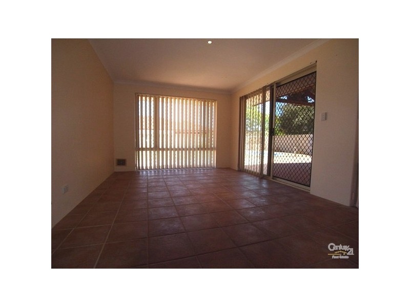 10 Allara Retreat, Quinns Rocks WA 6030