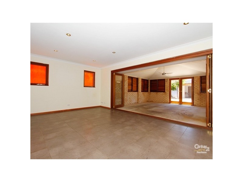 54 Littleham Loop, Quinns Rocks WA 6030