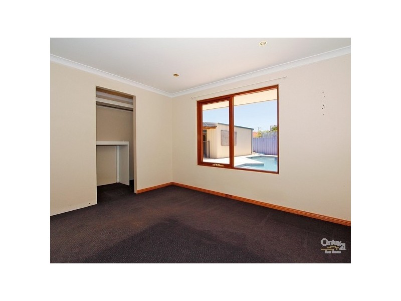 54 Littleham Loop, Quinns Rocks WA 6030