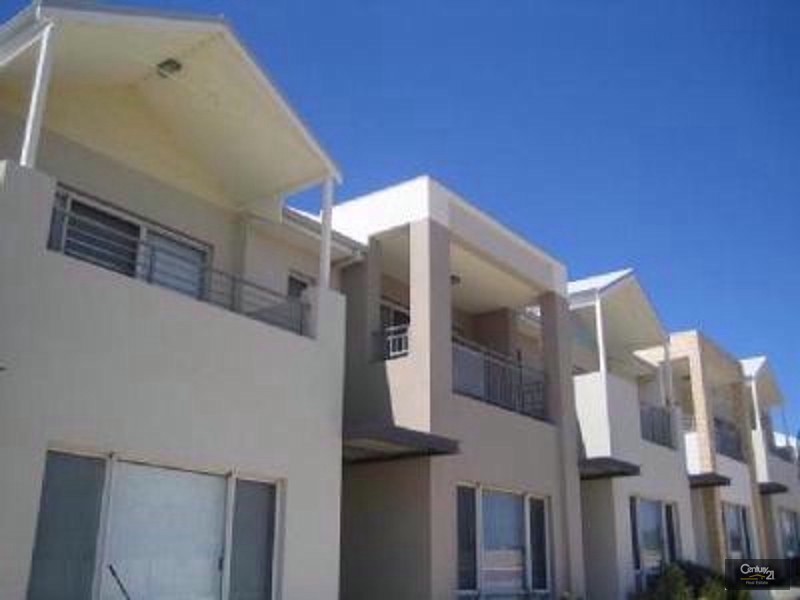 13/291 Ocean Keys Blvd, Clarkson WA 6030