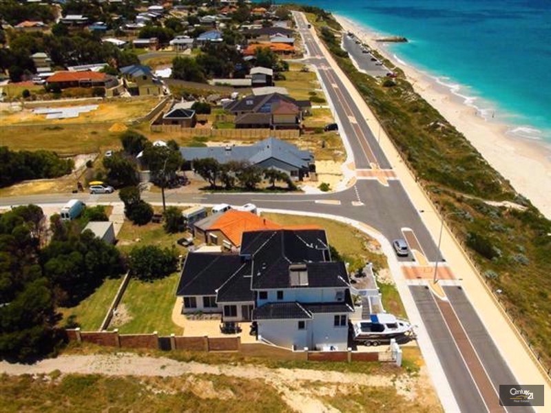 120 Ocean Drive, Quinns Rocks WA 6030
