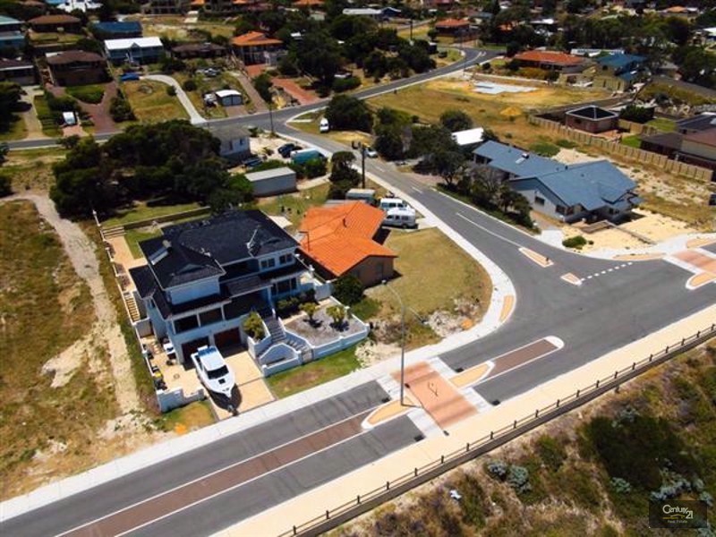120 Ocean Drive, Quinns Rocks WA 6030