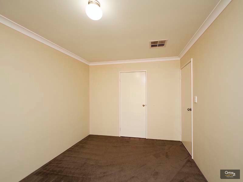 26 Grandoak Drive, Clarkson WA 6030