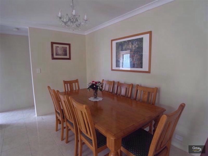 39 Adelong Circuit, Merriwa WA 6030