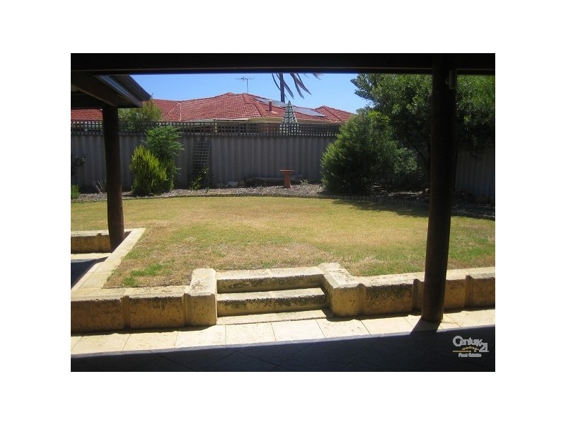 16 Newcap Place, Merriwa WA 6030