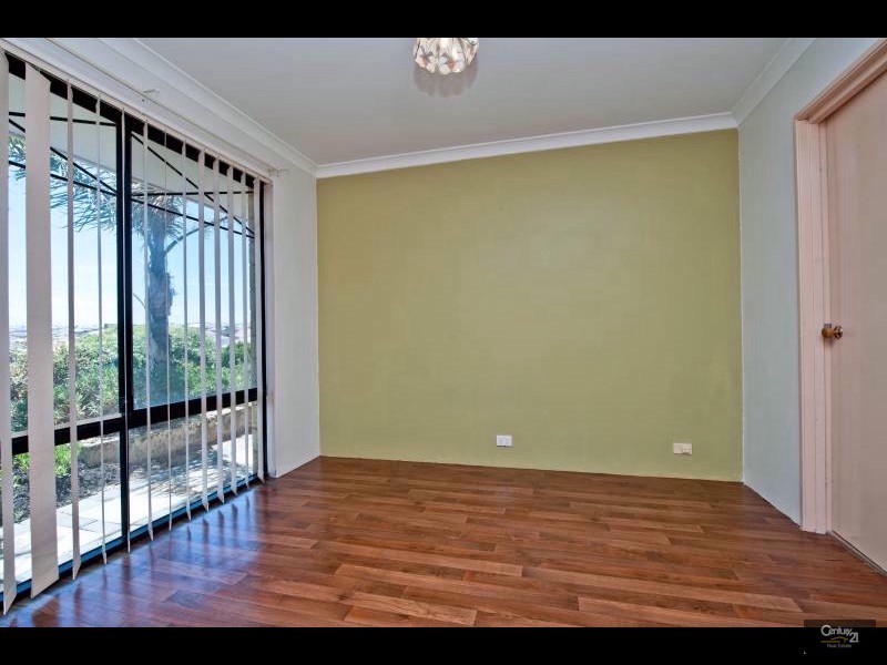 43 Dalvik Avenue, Merriwa WA 6030