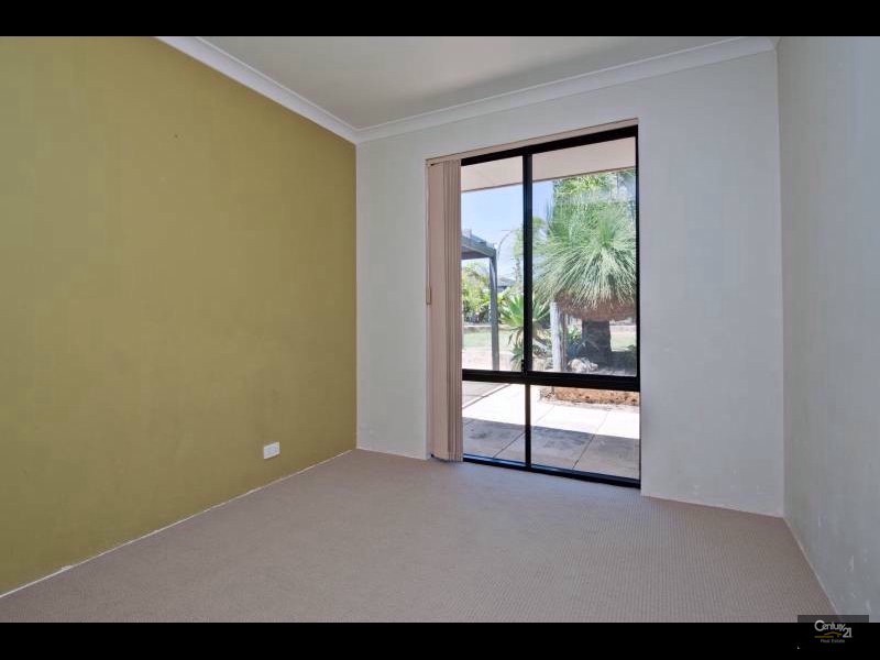 43 Dalvik Avenue, Merriwa WA 6030