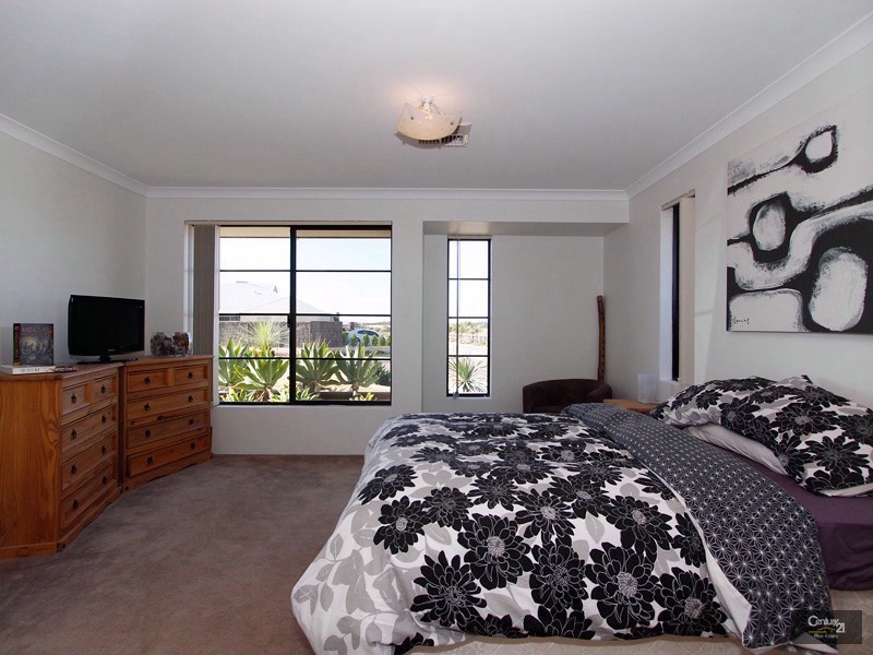 1 Portland Way, Ridgewood WA 6030