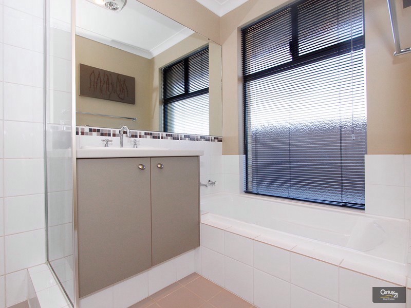 1 Portland Way, Ridgewood WA 6030