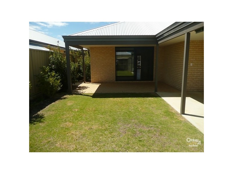 7 Panama Road, Butler WA 6036