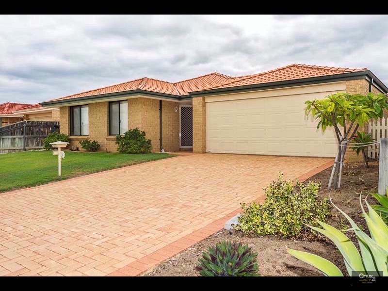 38 Burnett Drive, Clarkson WA 6030