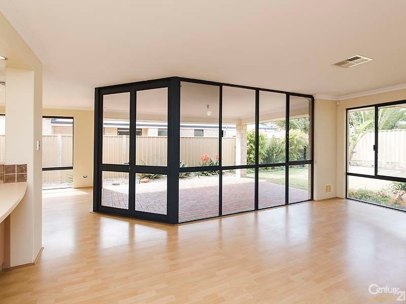 70 Belhaven Terrace, Quinns Rocks WA 6030