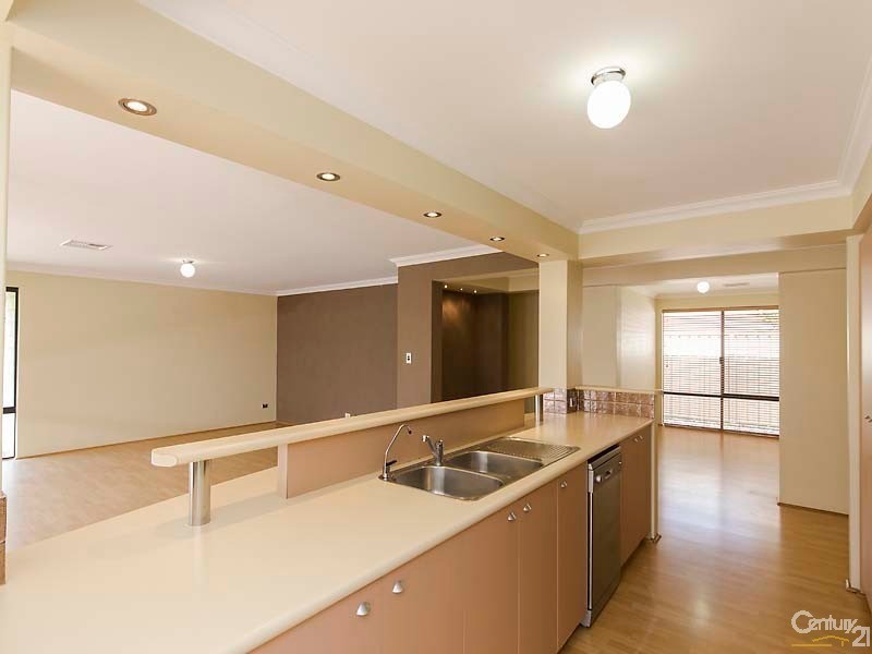 70 Belhaven Terrace, Quinns Rocks WA 6030