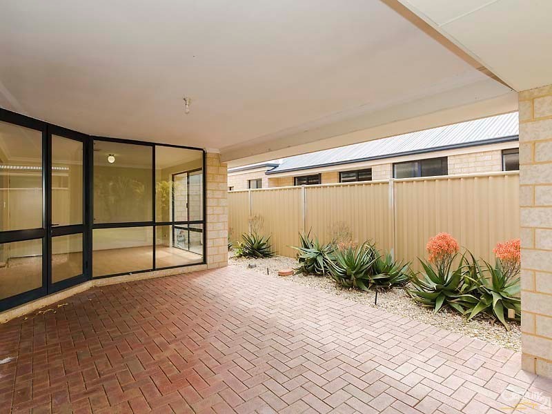 70 Belhaven Terrace, Quinns Rocks WA 6030