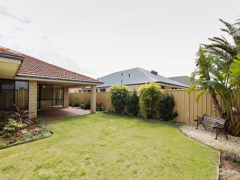 70 Belhaven Terrace, Quinns Rocks WA 6030